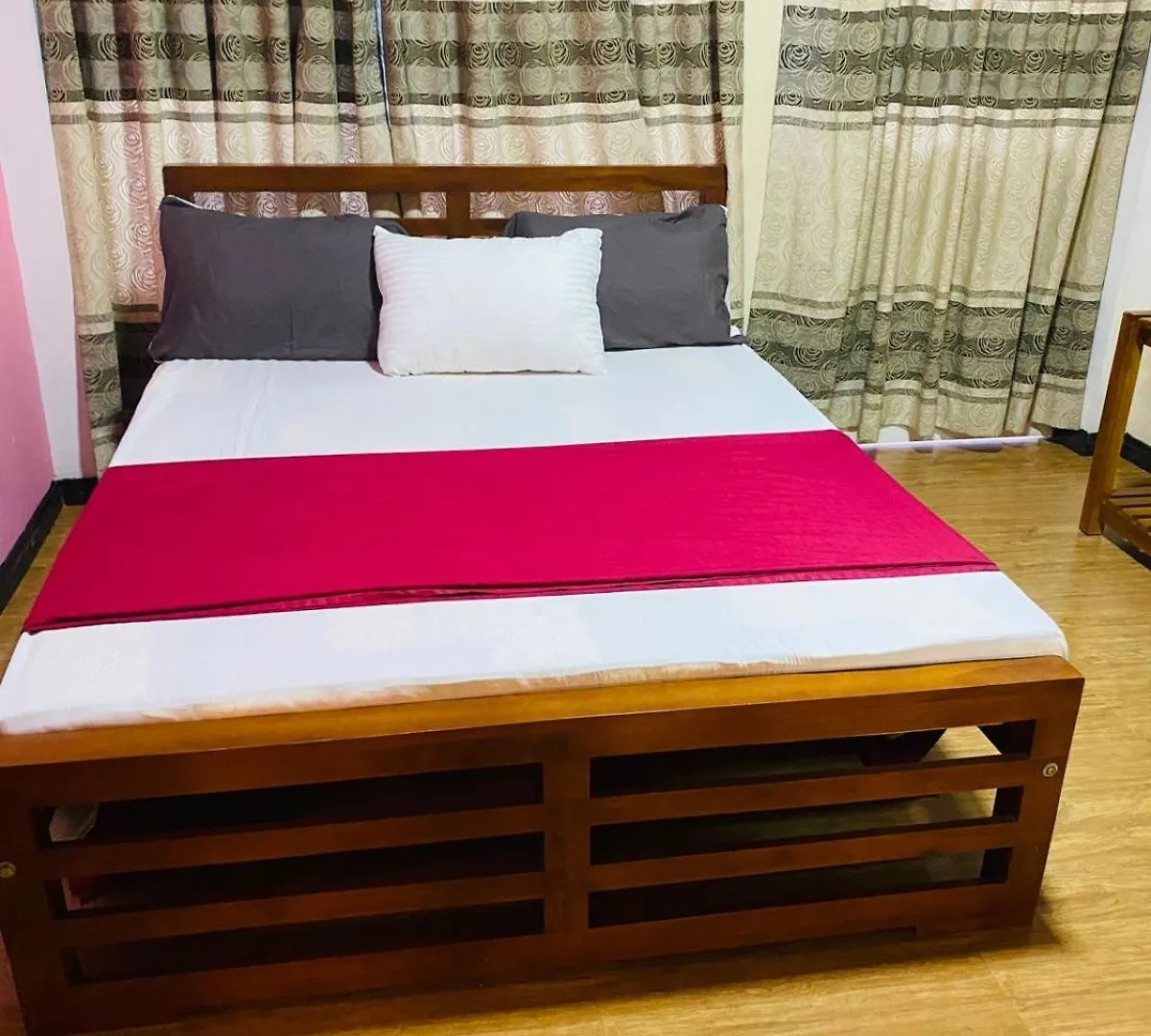 Niwasa Hills Hotel Nuwara Eliya